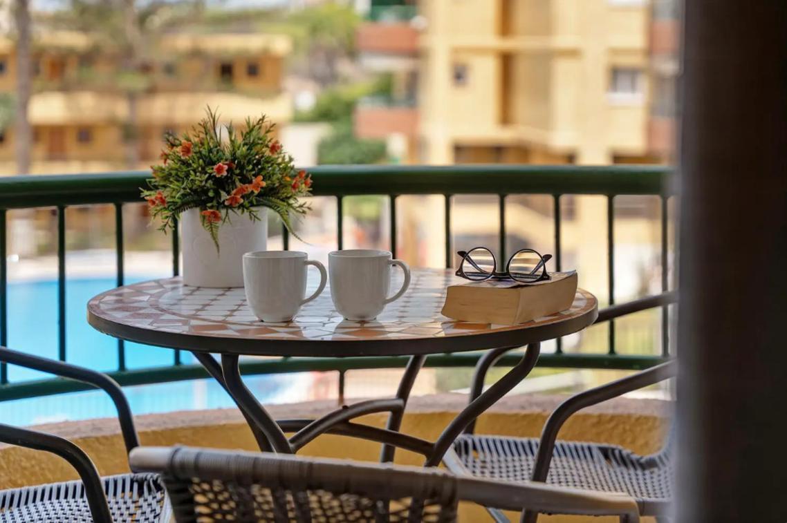 Apartamento De Lujo En Torre Del Sol, Playa De Las Americas Arona  Εξωτερικό φωτογραφία
