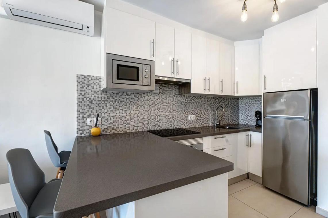 Apartamento De Lujo En Torre Del Sol, Playa De Las Americas Arona  Εξωτερικό φωτογραφία