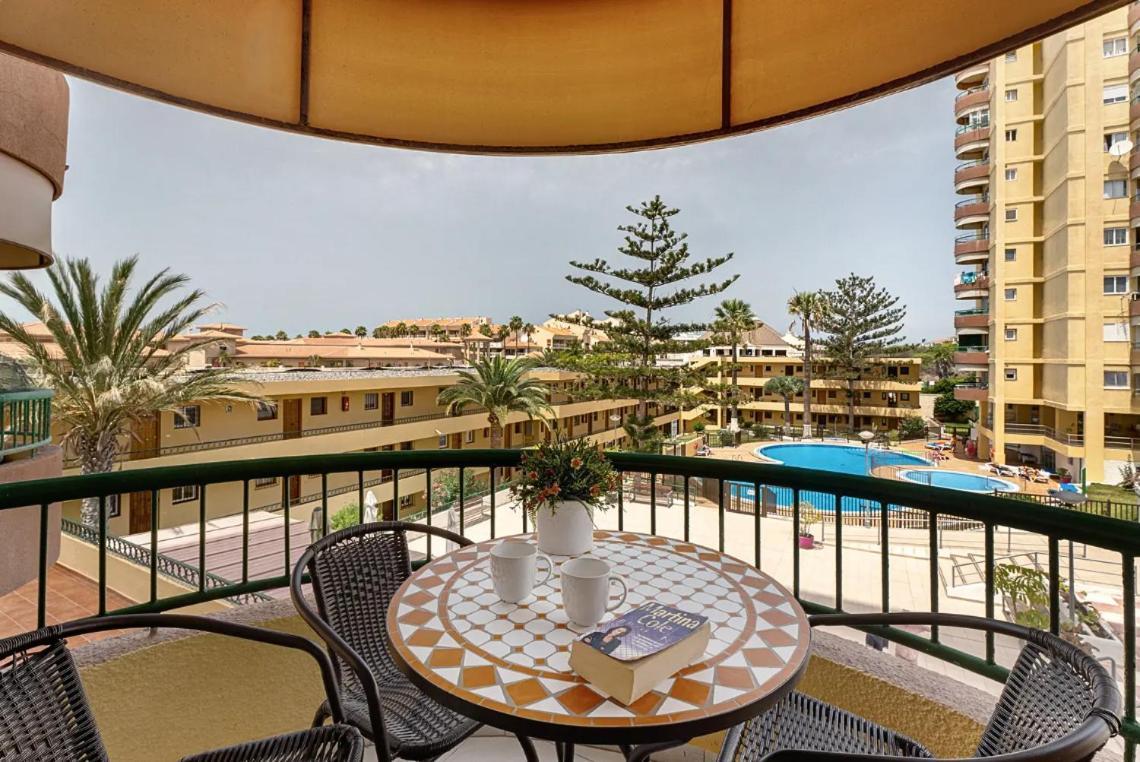 Apartamento De Lujo En Torre Del Sol, Playa De Las Americas Arona  Εξωτερικό φωτογραφία